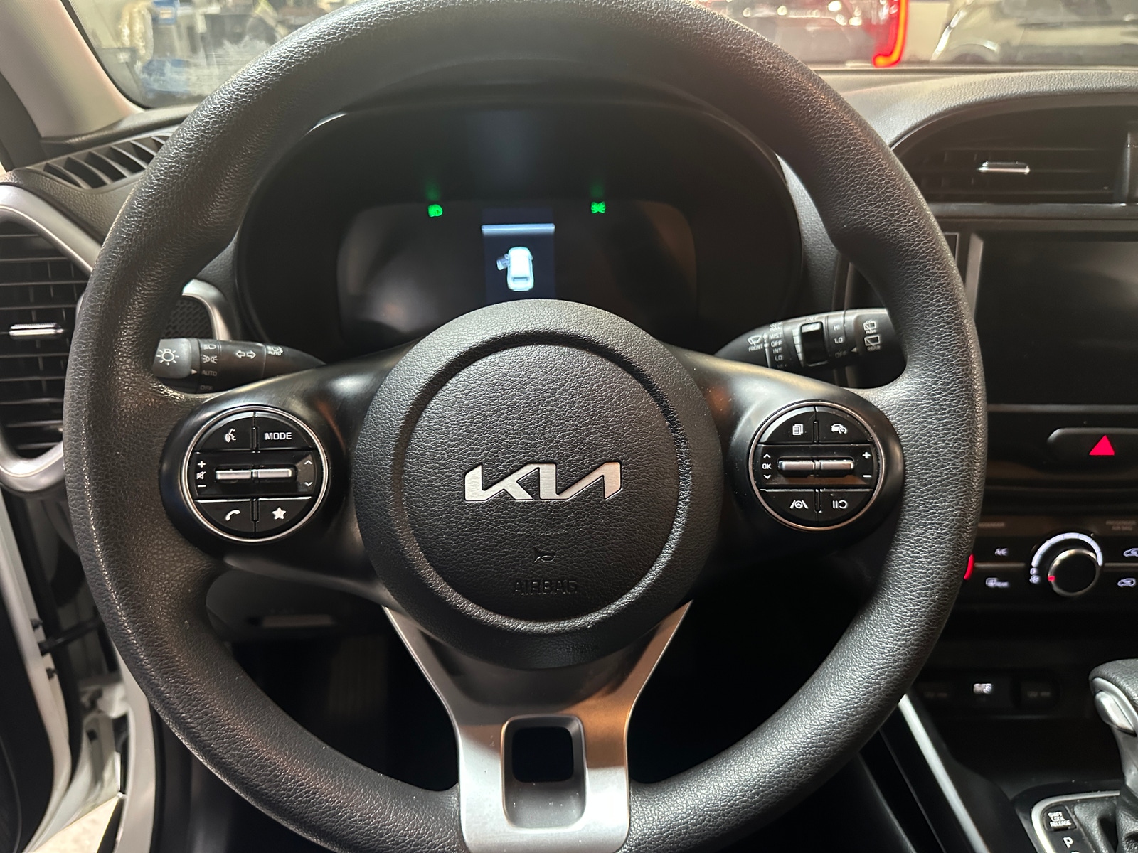 Thumbnail: 2023 Kia Soul - 5