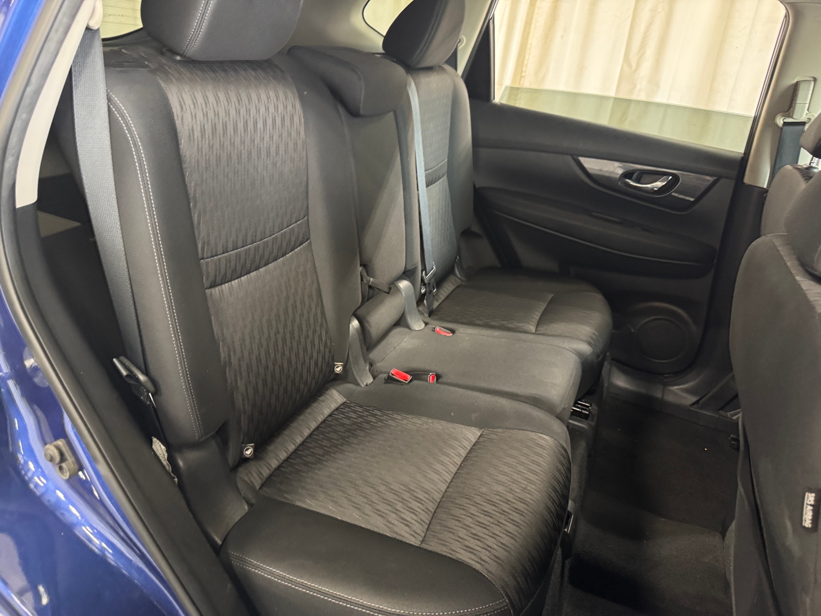 Thumbnail: 2018 Nissan Rogue - 6