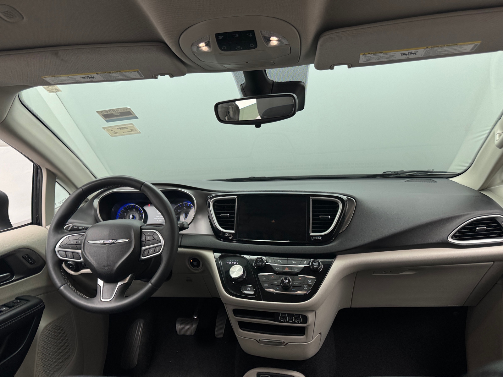 Thumbnail: 2023 Chrysler Pacifica - 2