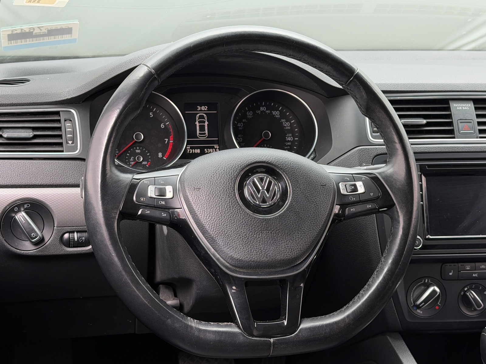 Thumbnail: 2017 Volkswagen Jetta - 4