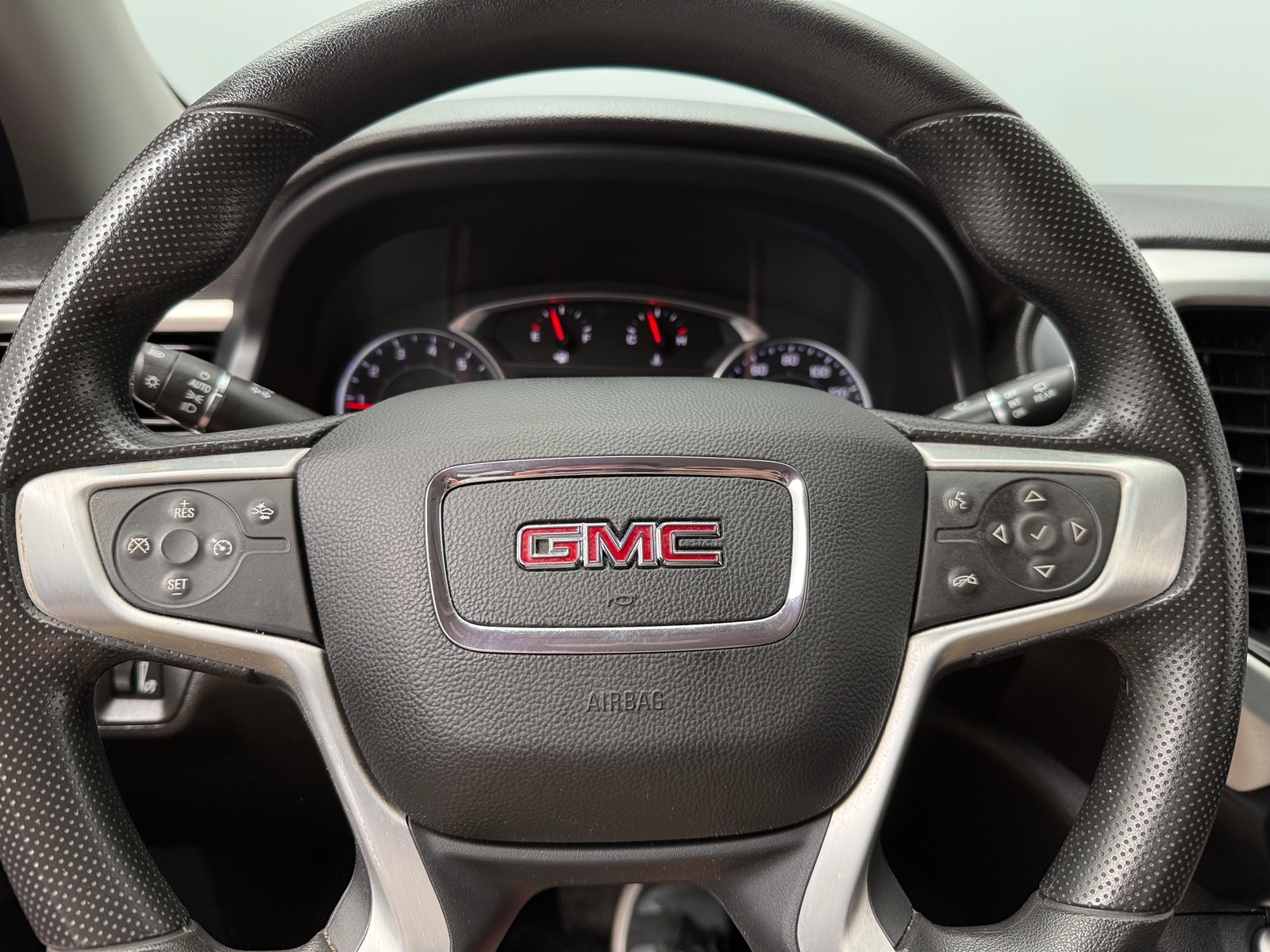 Thumbnail: 2022 GMC Acadia - 5