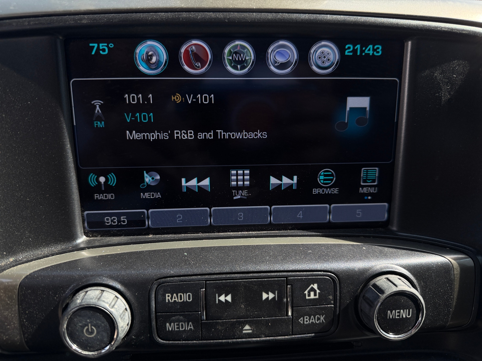 Thumbnail: 2018 Chevrolet Silverado 2500 - 3