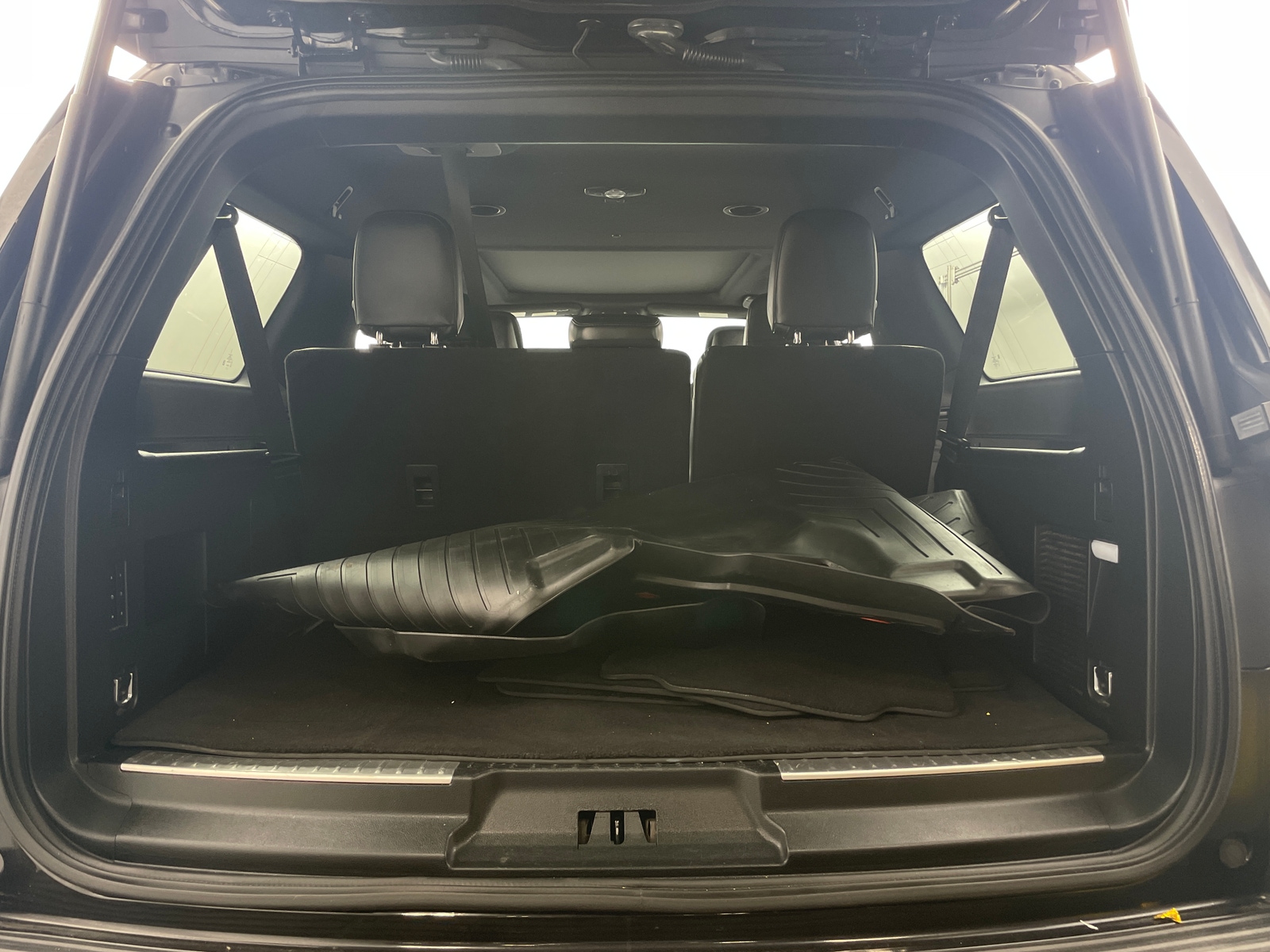 Thumbnail: 2020 Lincoln Navigator L - 6