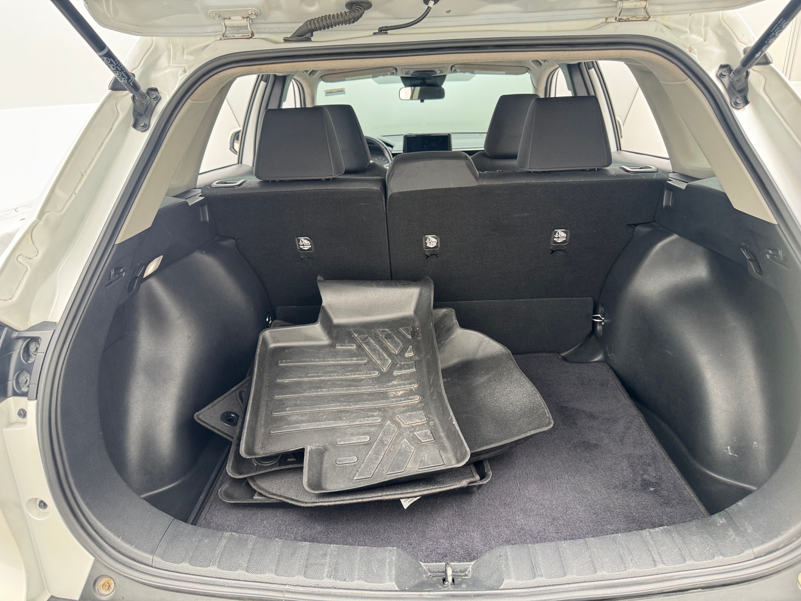 Thumbnail: 2023 Toyota Corolla Cross - 7