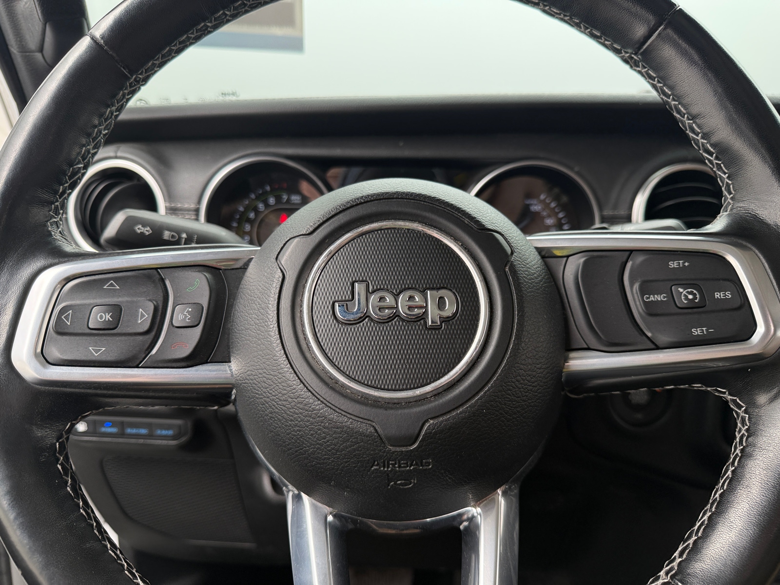 Thumbnail: 2021 Jeep Wrangler - 4