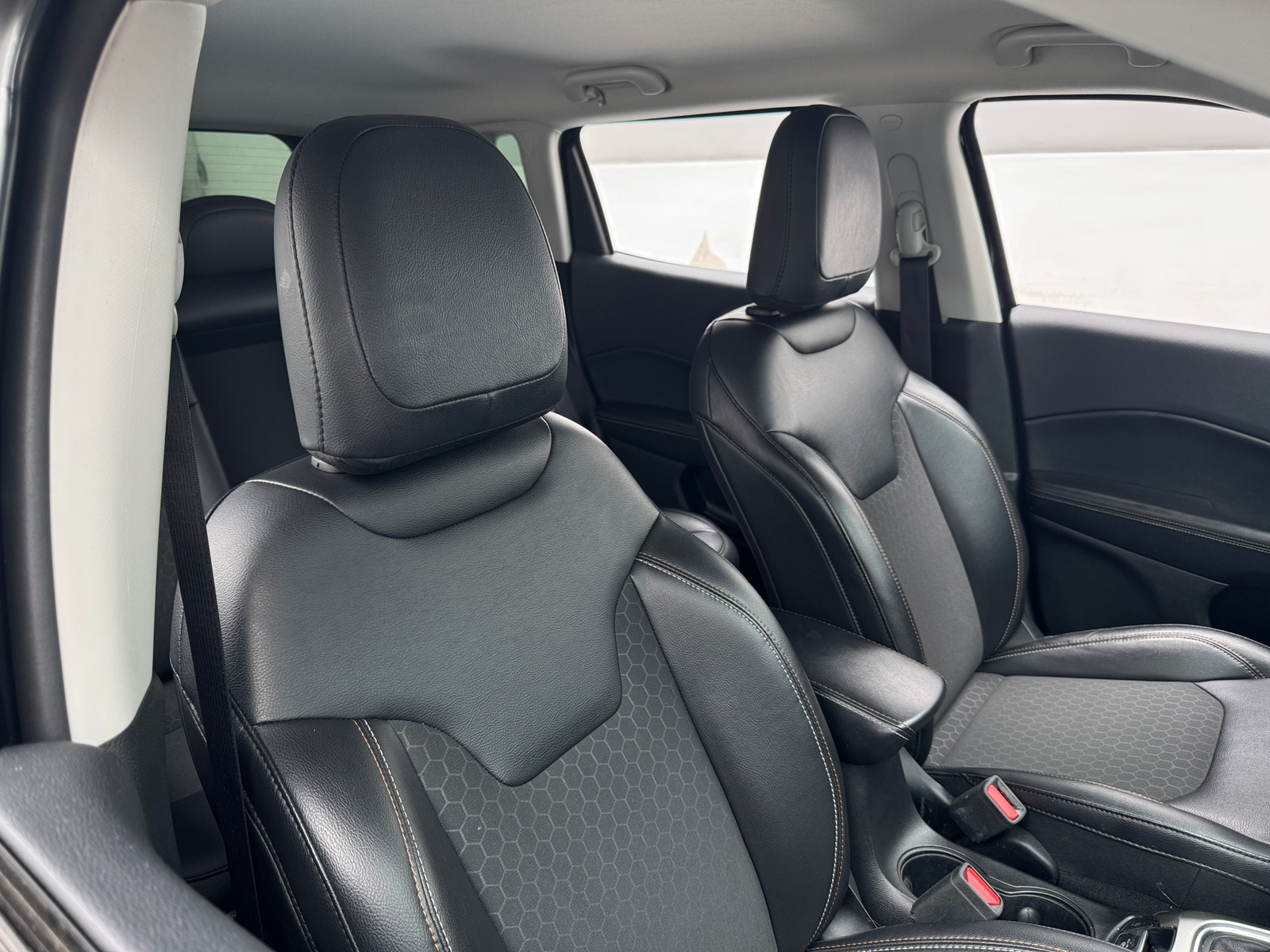Thumbnail: 2019 Jeep Compass - 2