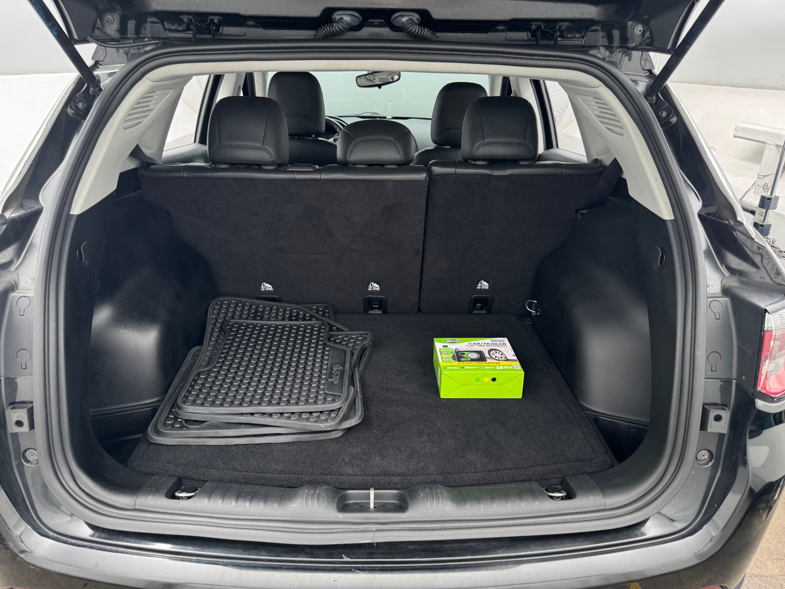 Thumbnail: 2019 Jeep Compass - 7