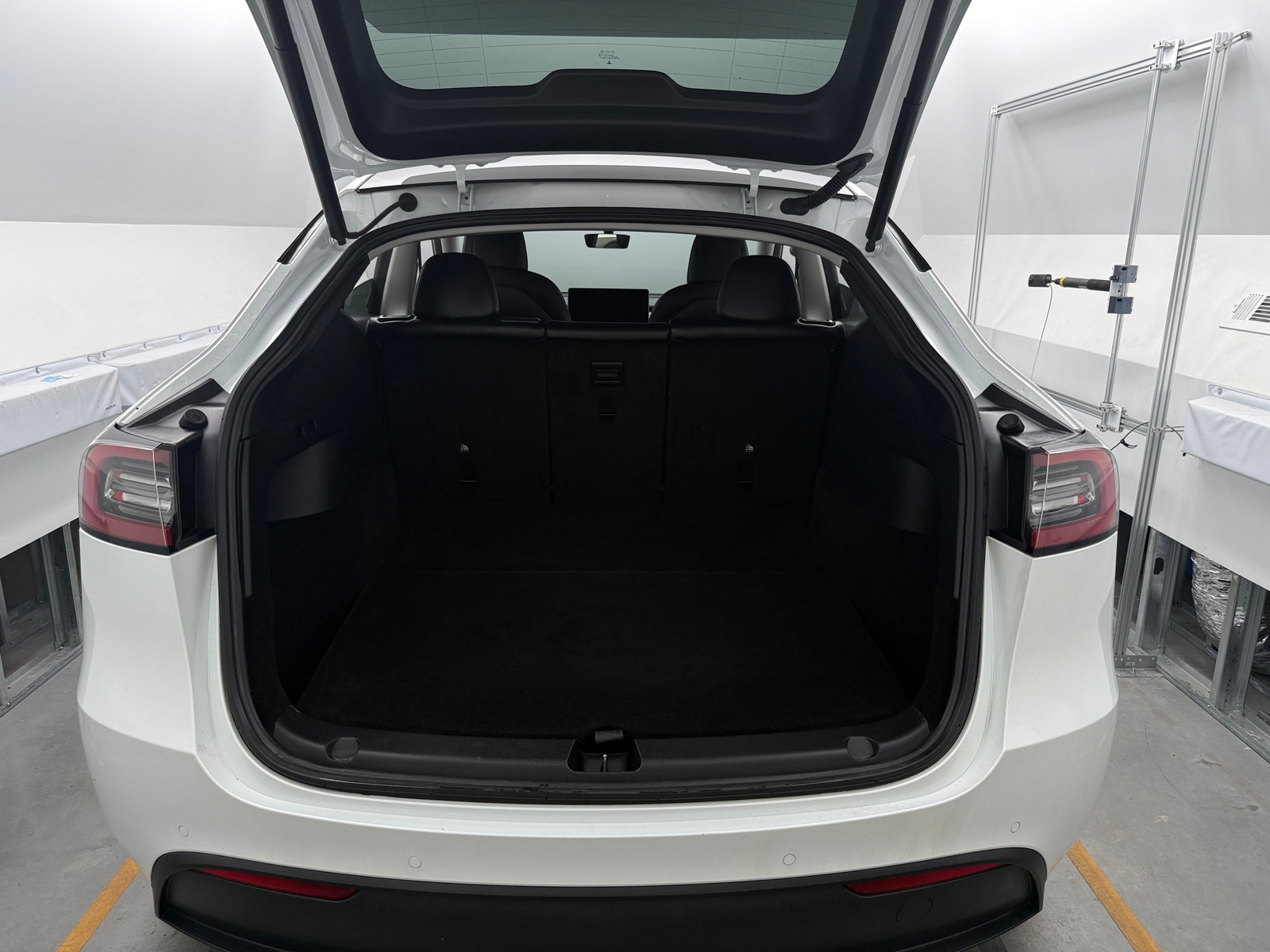 Thumbnail: 2022 Tesla Model Y - 6