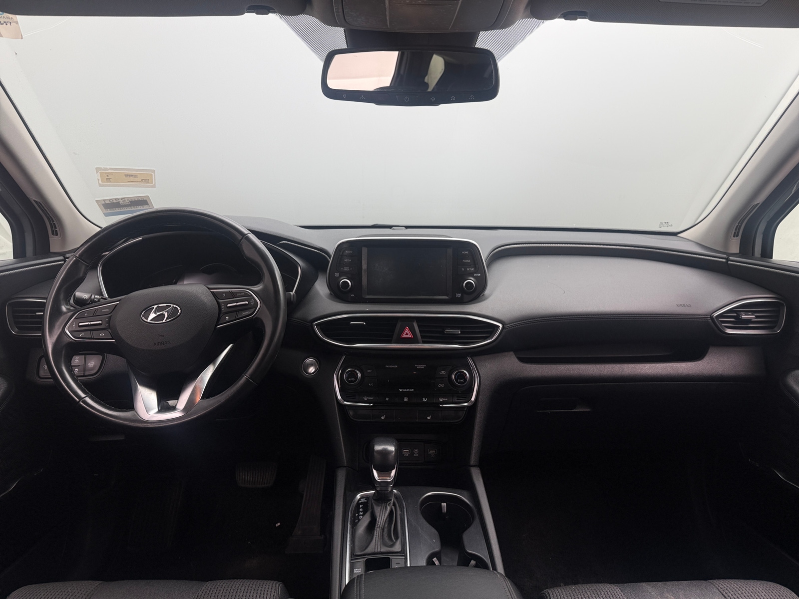Thumbnail: 2020 Hyundai Santa Fe - 3