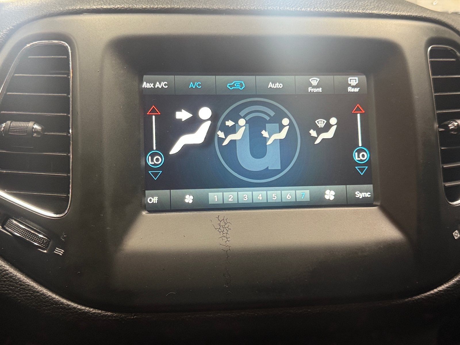 Thumbnail: 2020 Jeep Compass - 4