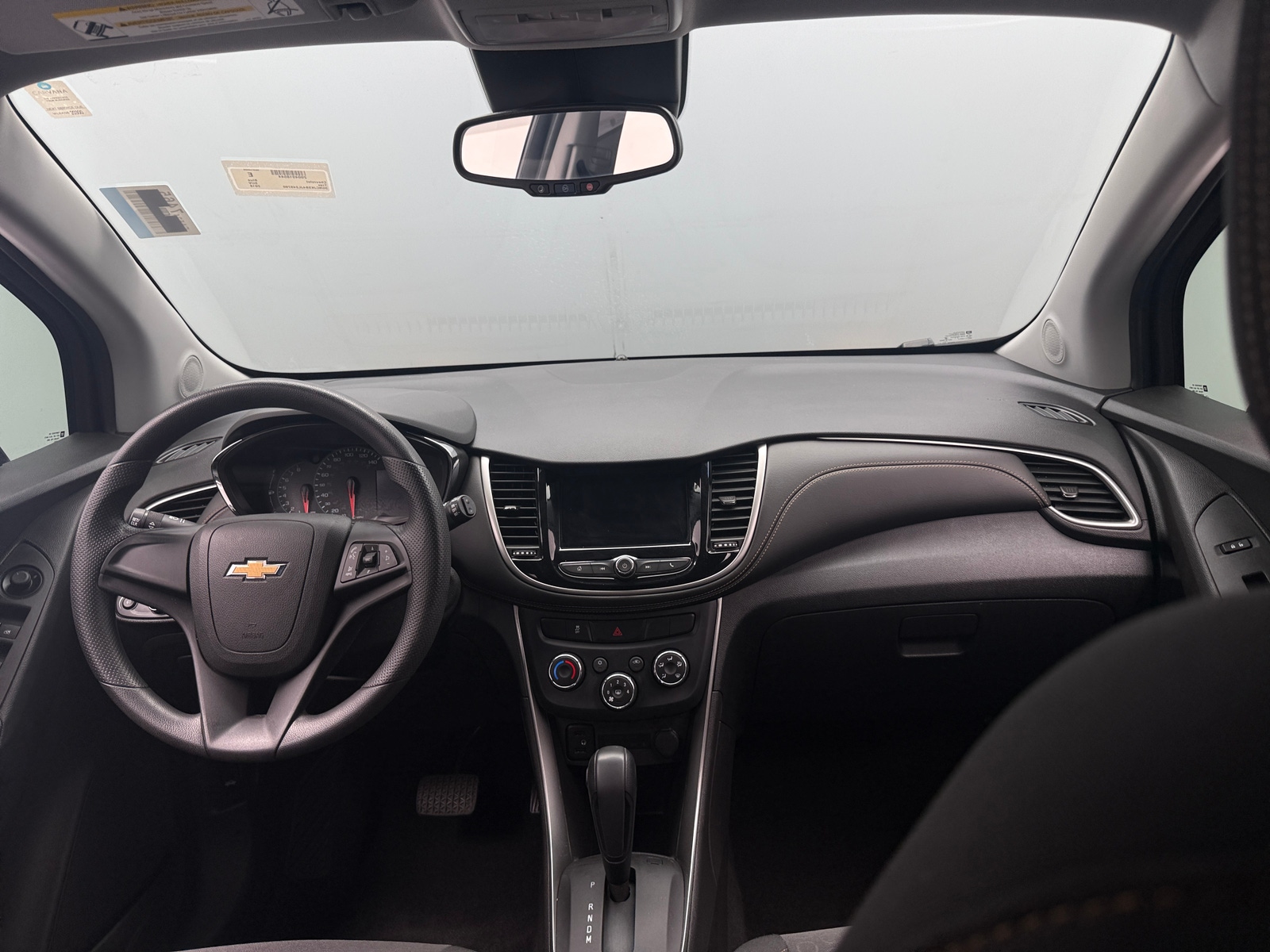 Thumbnail: 2018 Chevrolet Trax - 3