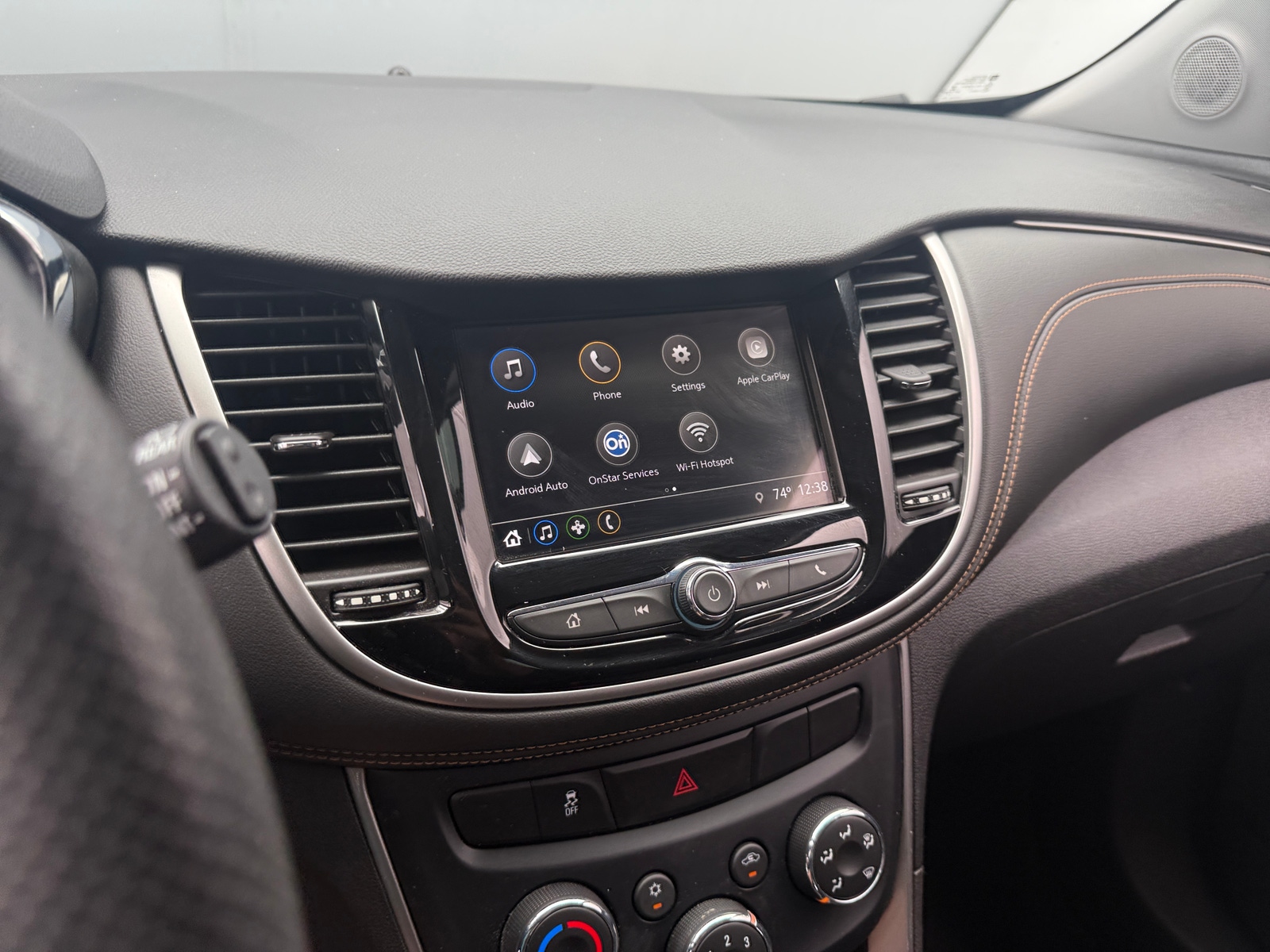 Thumbnail: 2018 Chevrolet Trax - 4