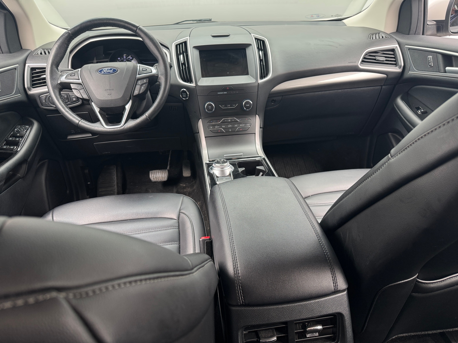 Thumbnail: 2019 Ford Edge - 3