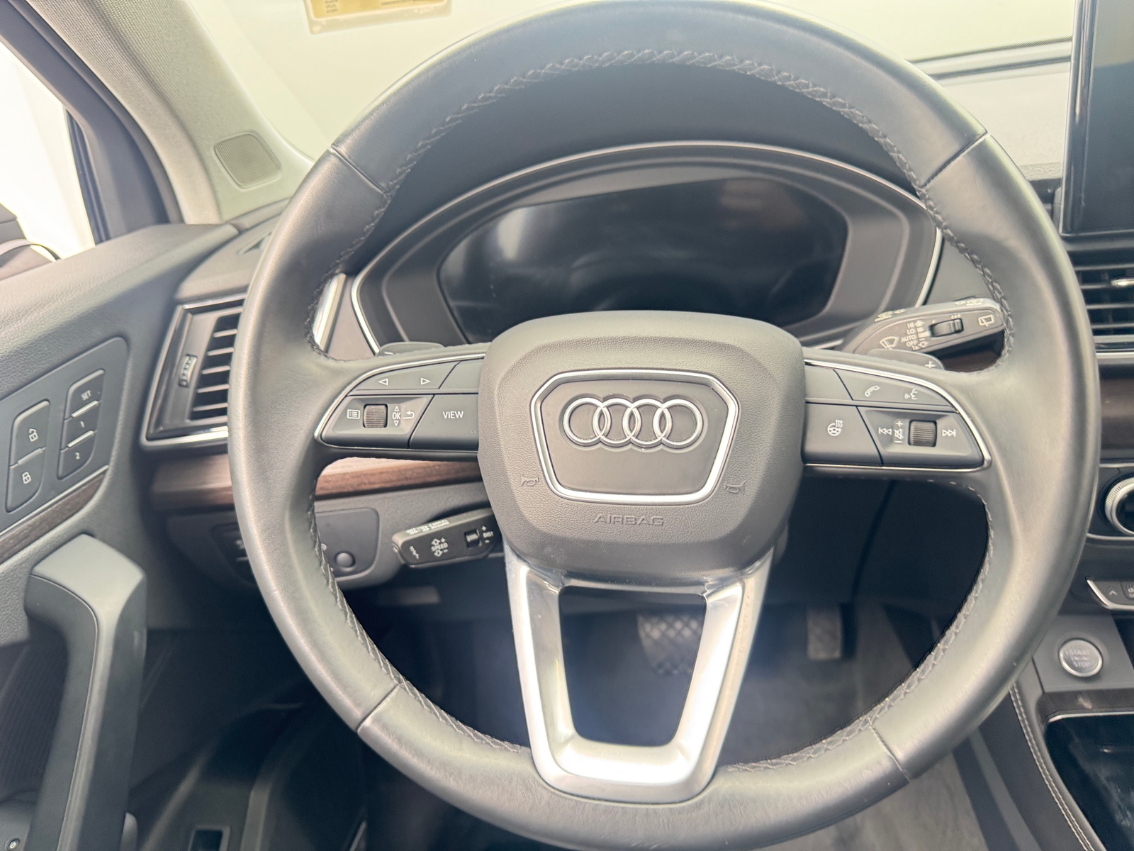 Thumbnail: 2024 Audi Q5 - 4