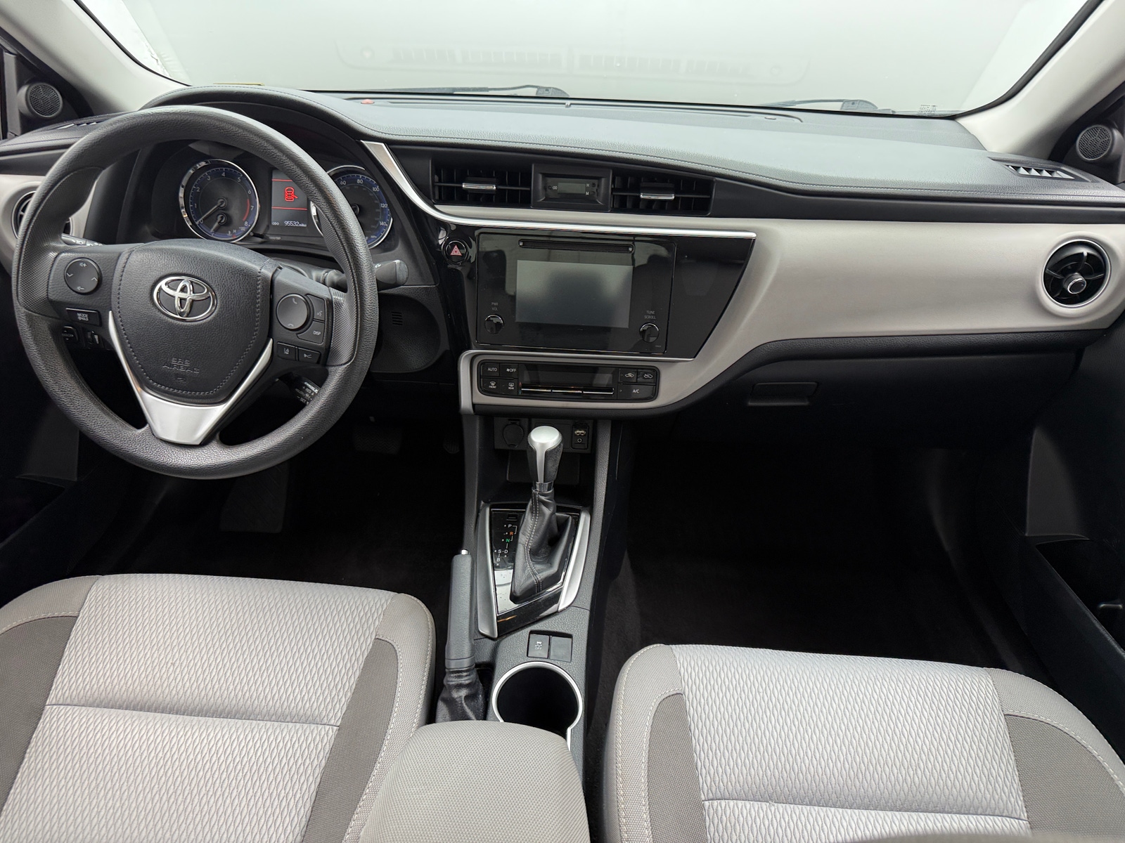 Thumbnail: 2018 Toyota Corolla - 3