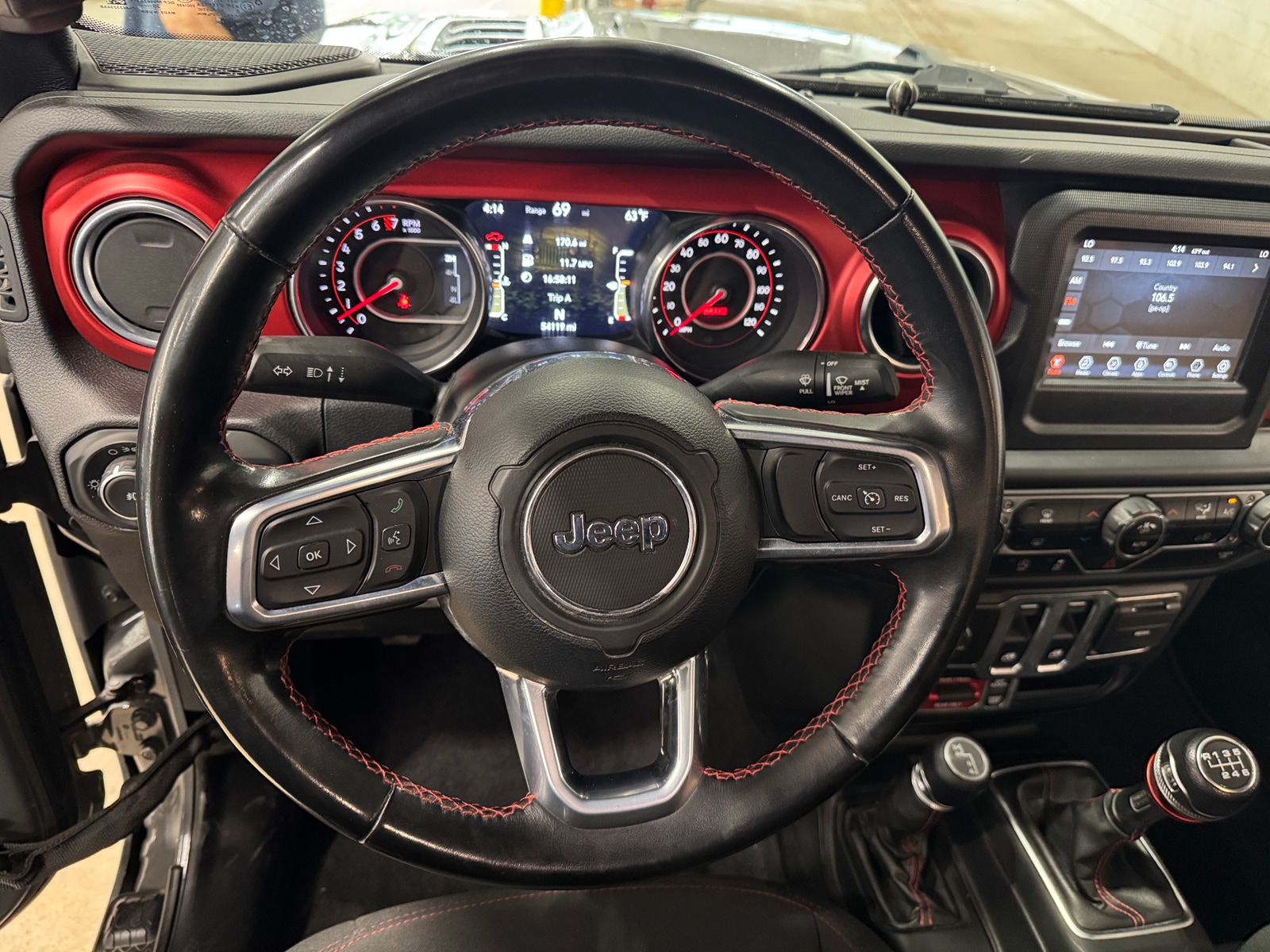Thumbnail: 2021 Jeep Wrangler - 5
