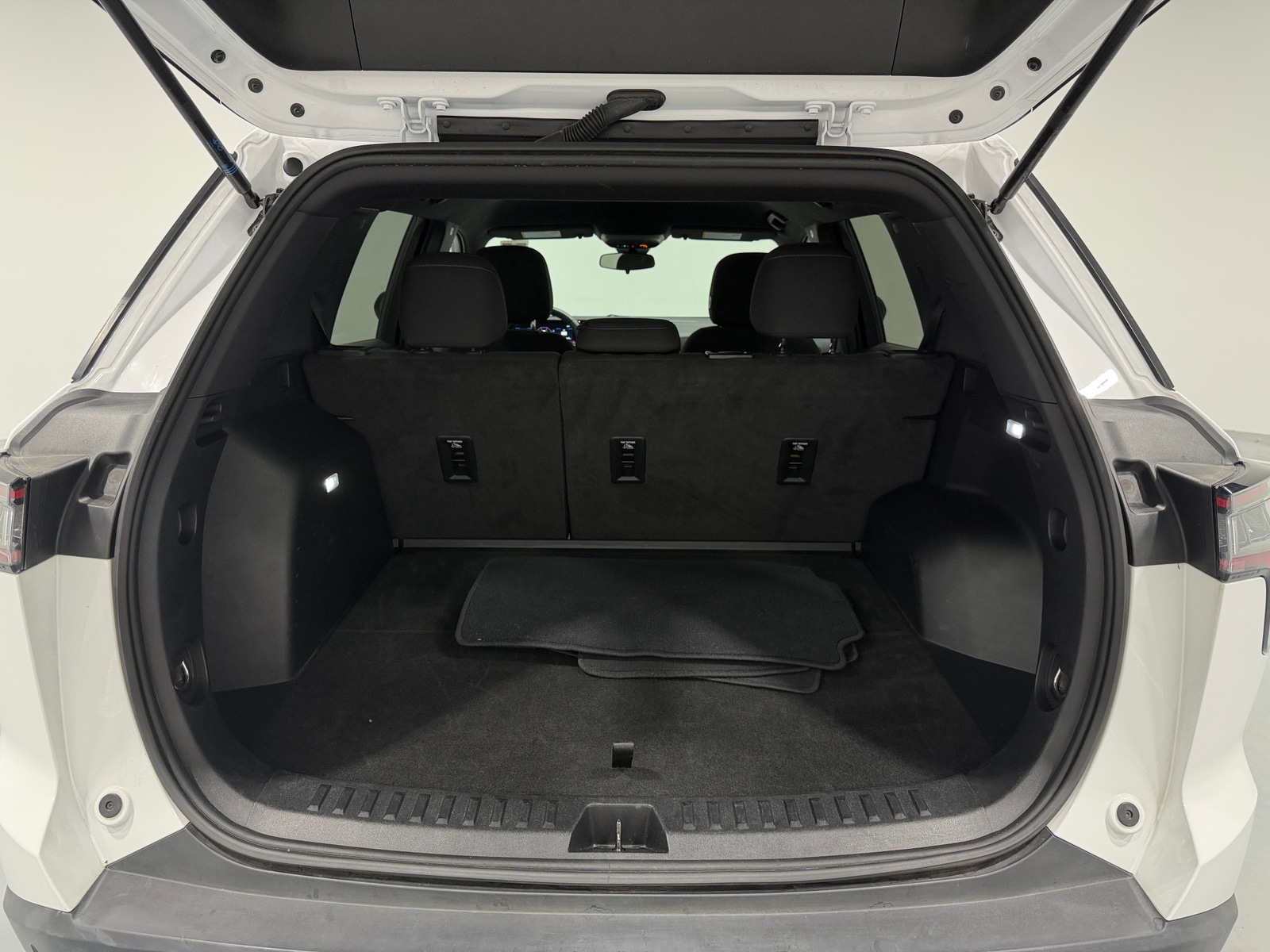 Thumbnail: 2025 Chevrolet Equinox - 7