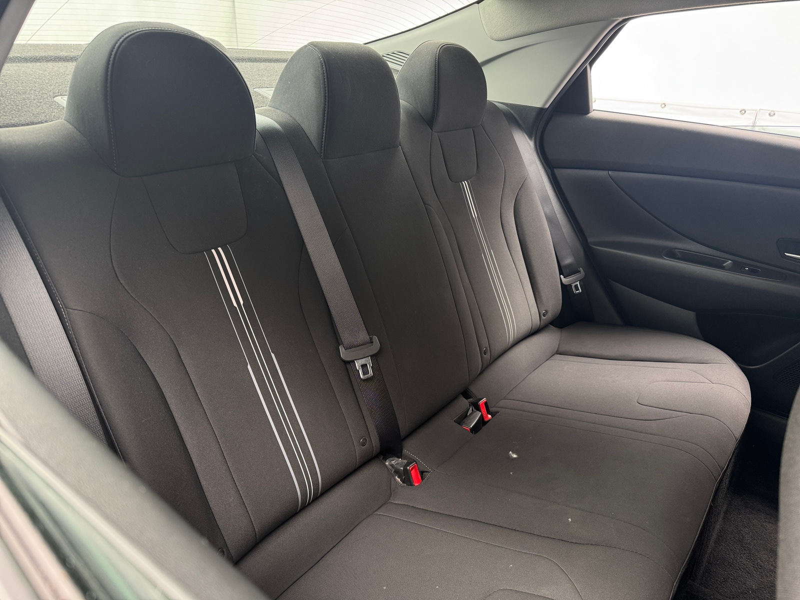 Thumbnail: 2022 Hyundai Elantra - 6