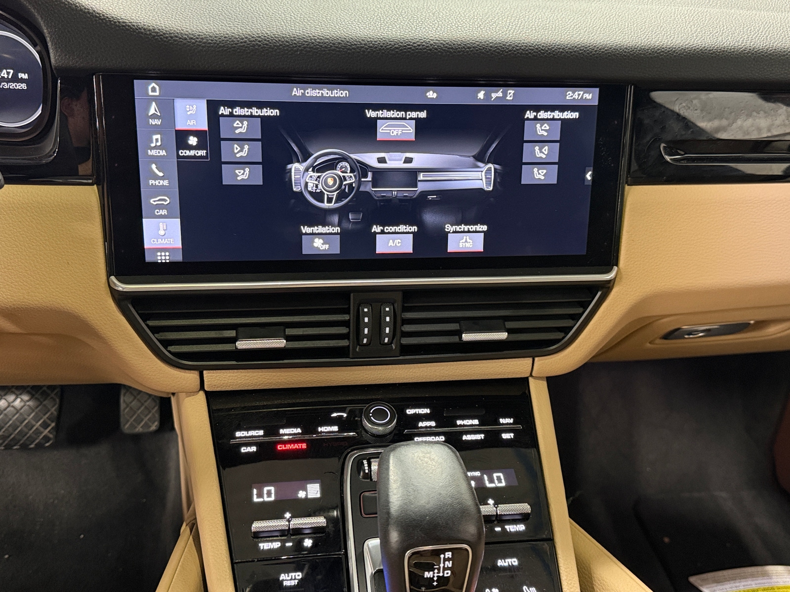 Thumbnail: 2020 Porsche Cayenne - 3