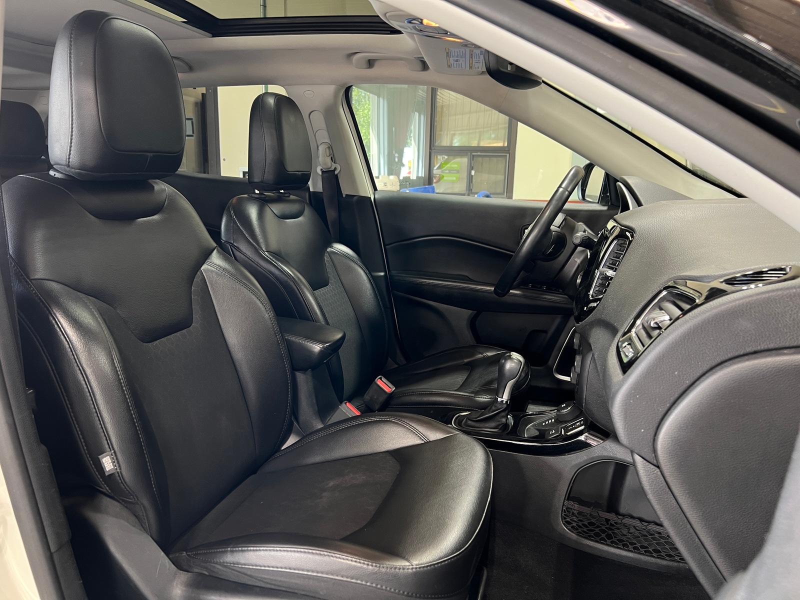 Thumbnail: 2019 Jeep Compass - 2