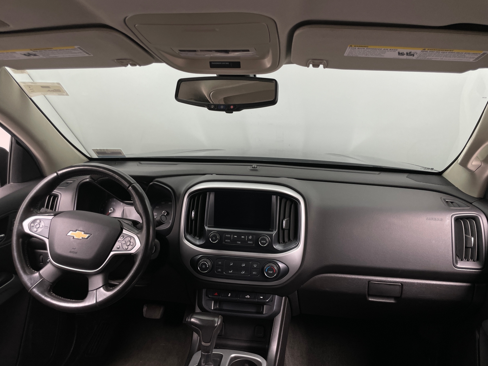 Thumbnail: 2018 Chevrolet Colorado - 3