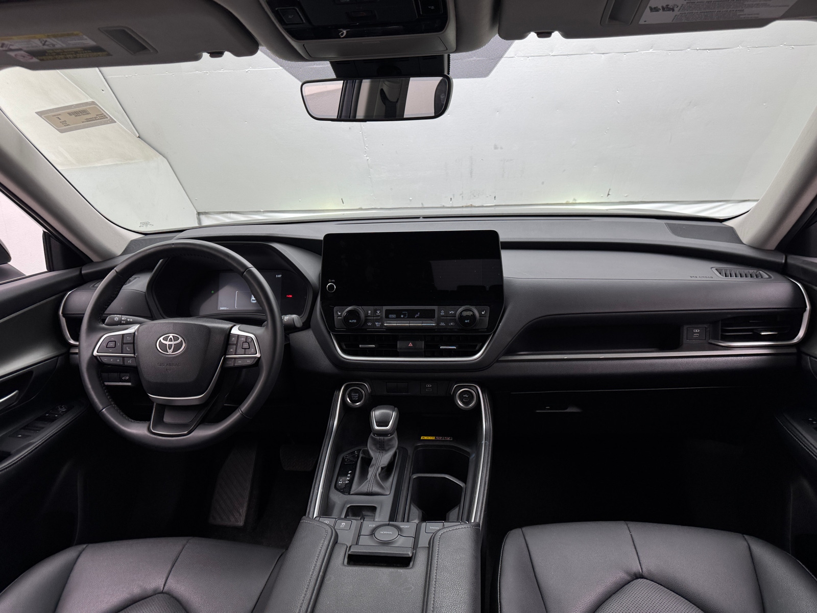 Thumbnail: 2025 Toyota Grand Highlander - 3