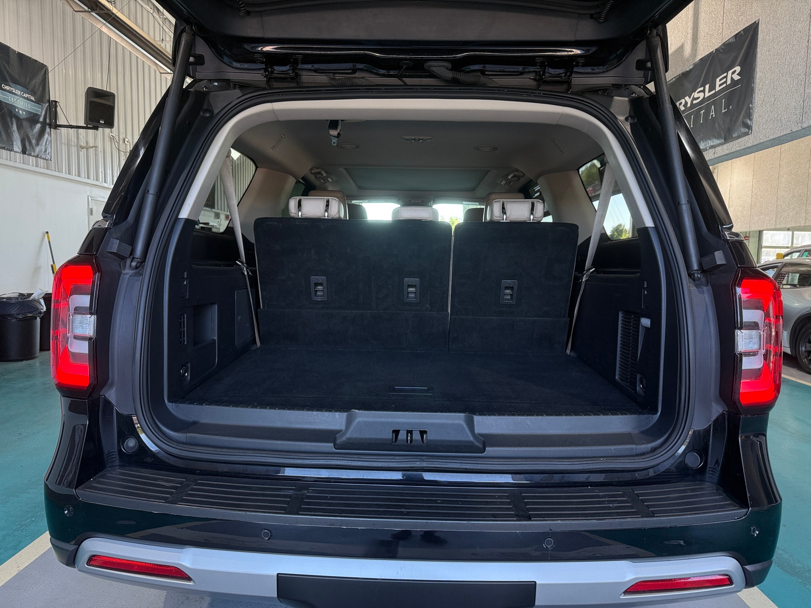 Thumbnail: 2024 Ford Expedition MAX - 6