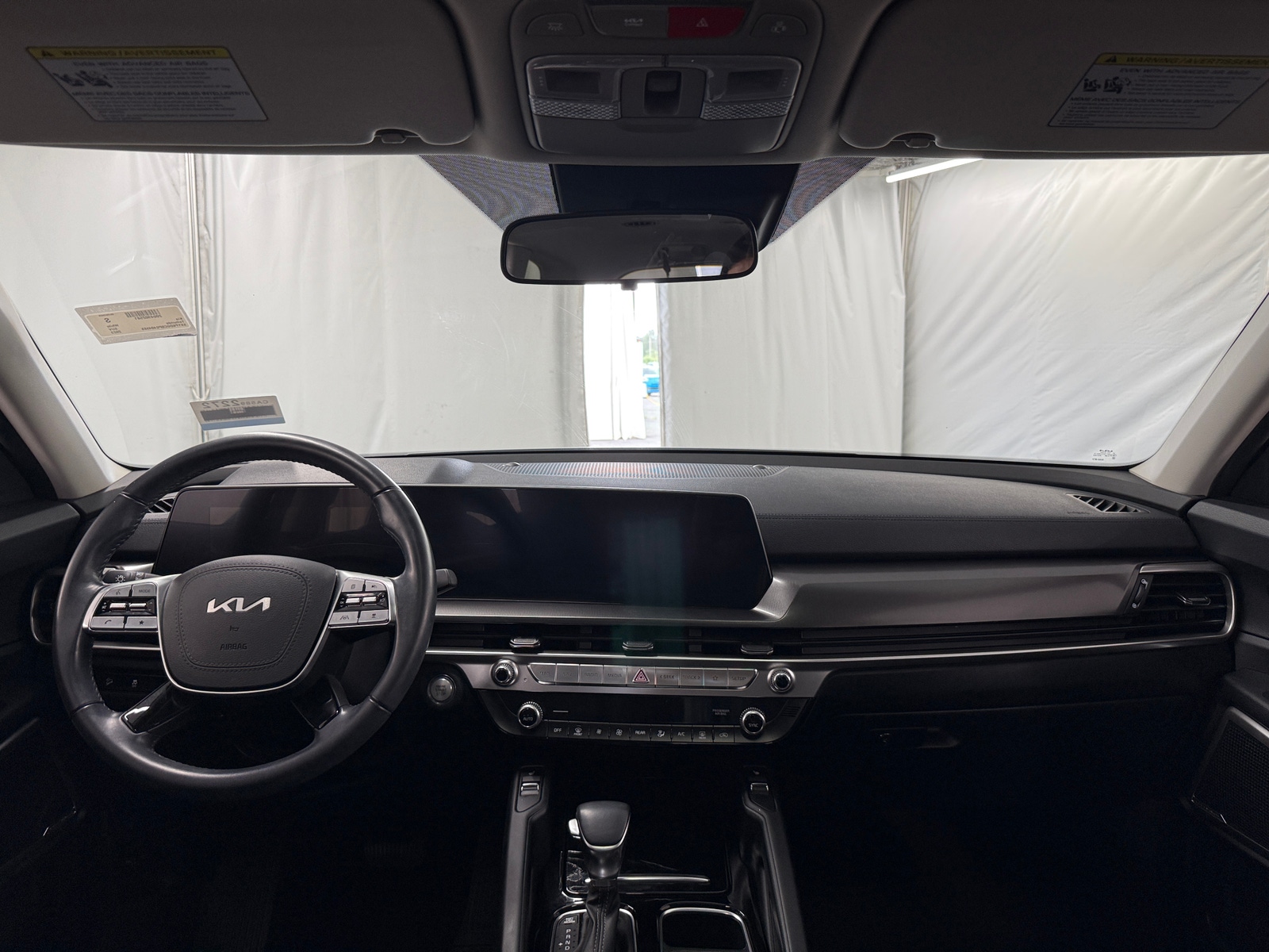 Thumbnail: 2023 Kia Telluride - 2