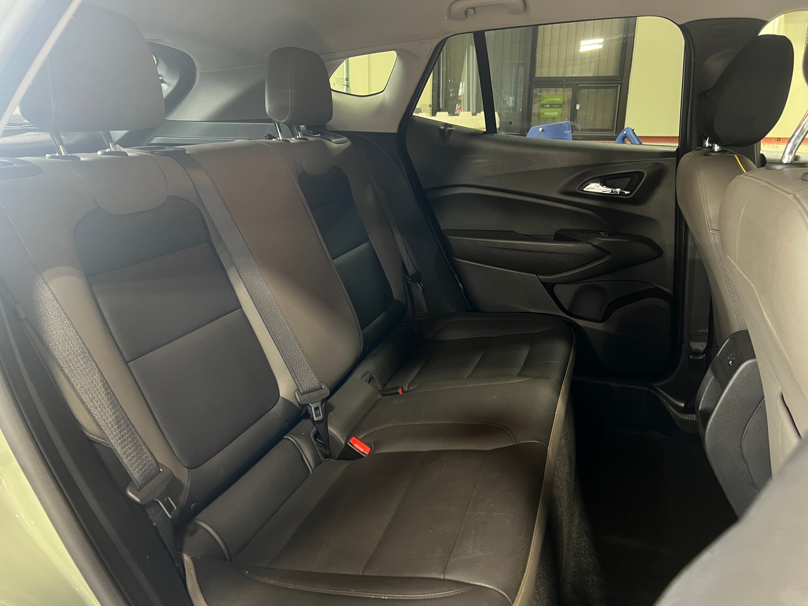 Thumbnail: 2025 Chevrolet Trax - 5
