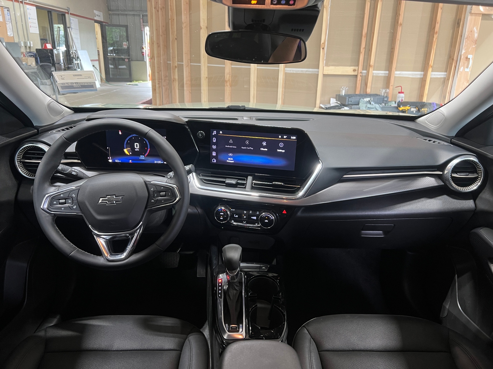 Thumbnail: 2025 Chevrolet Trax - 2