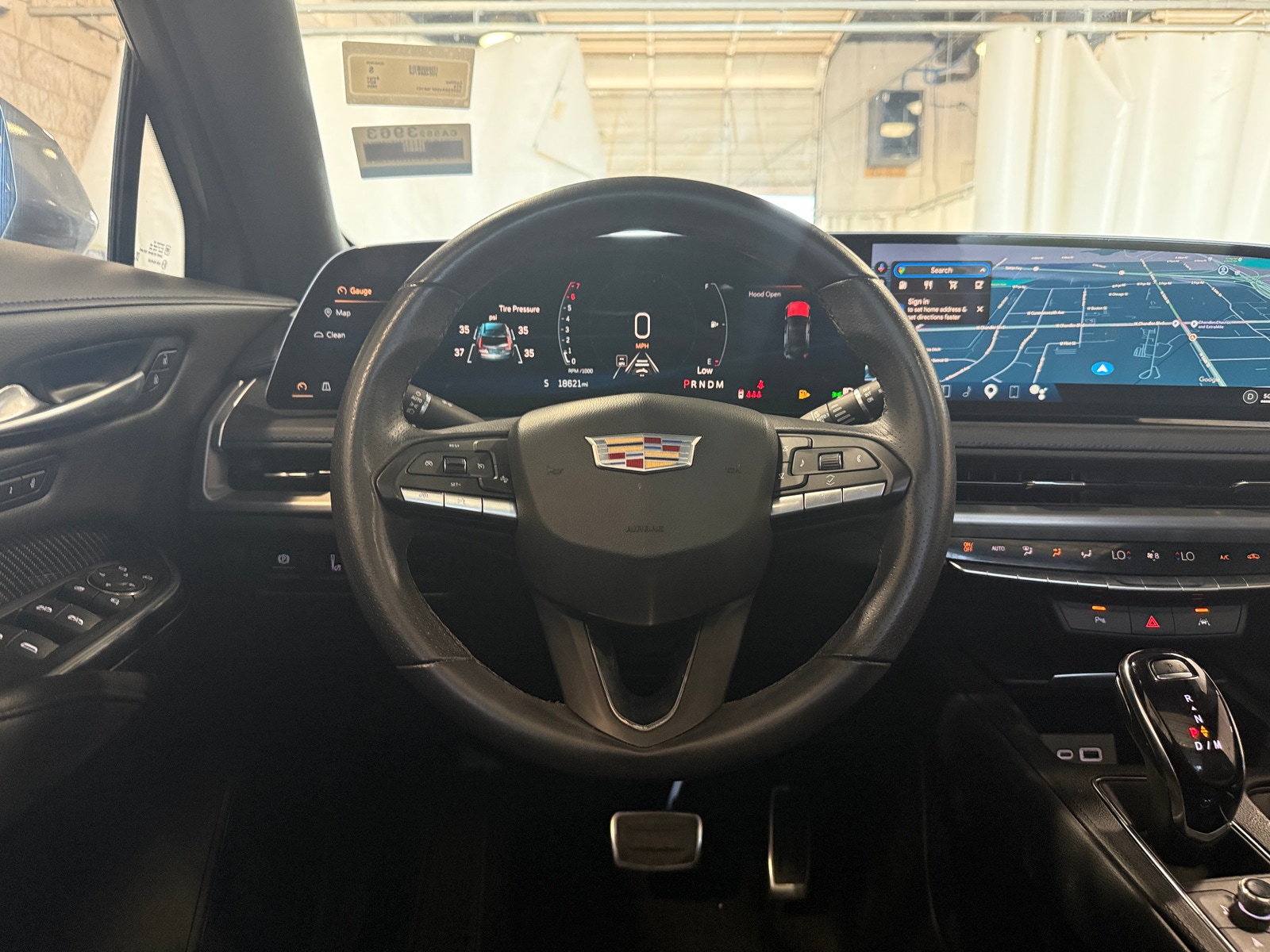 Thumbnail: 2025 Cadillac XT4 - 4