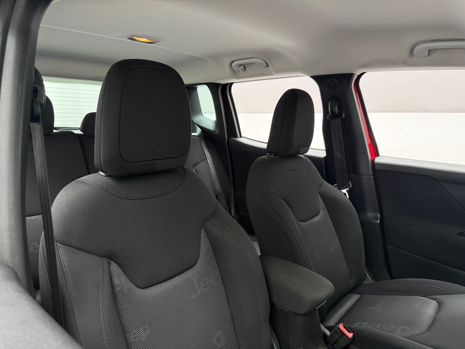 Thumbnail: 2017 Jeep Renegade - 2