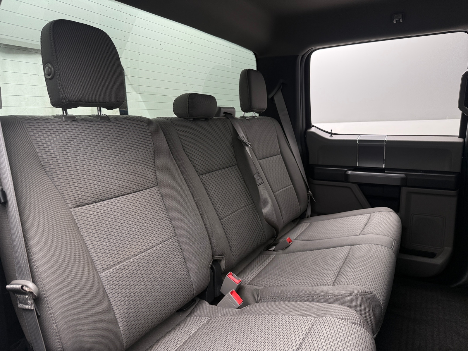 Thumbnail: 2019 Ford Econoline - 6