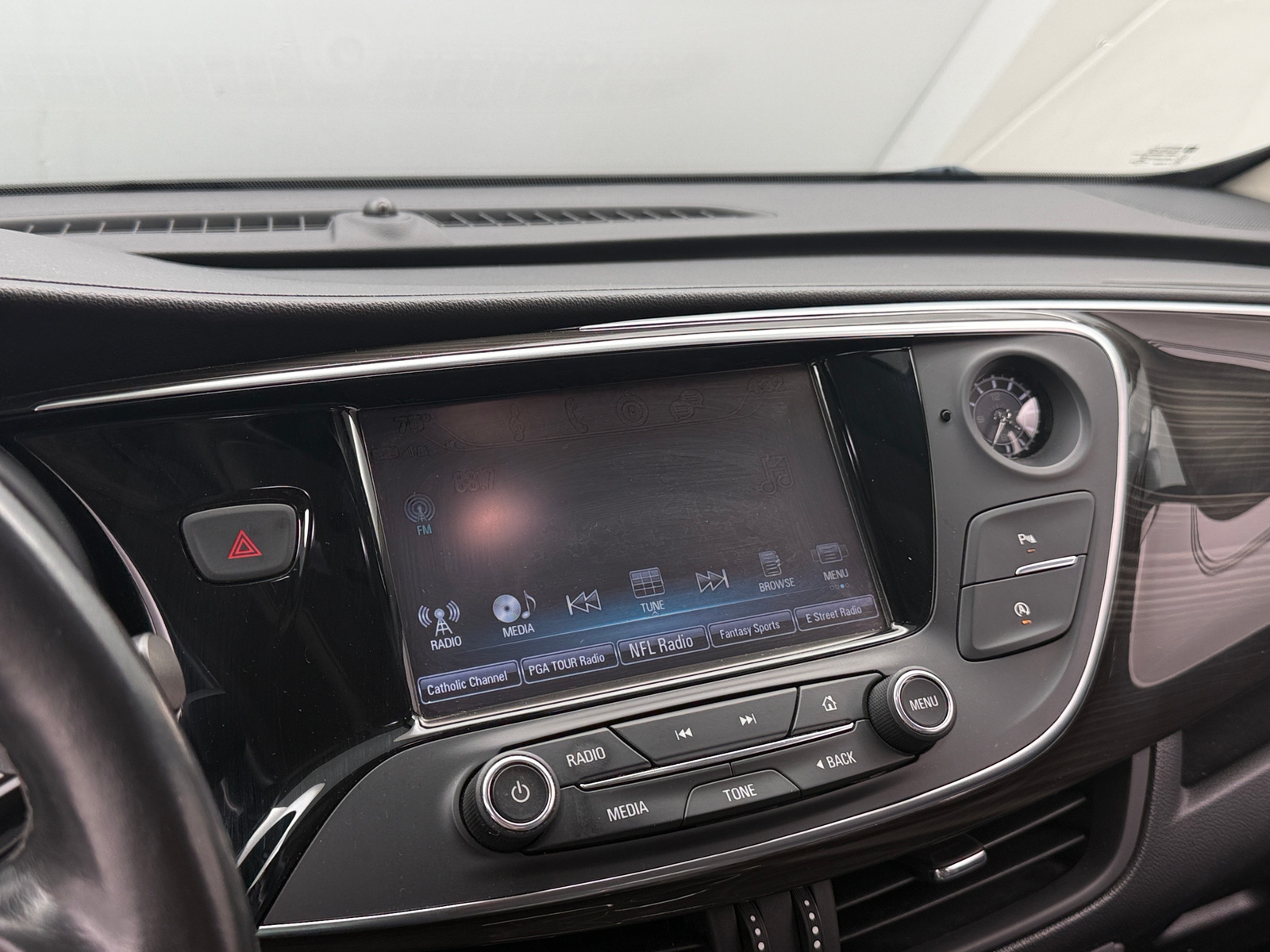 Thumbnail: 2020 Buick Envision - 3