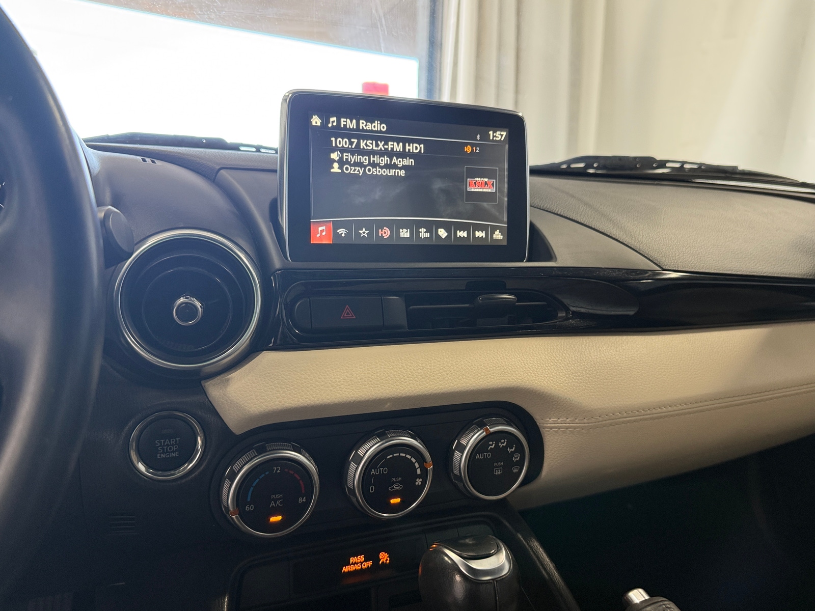 Thumbnail: 2018 Fiat 124 Spider - 3