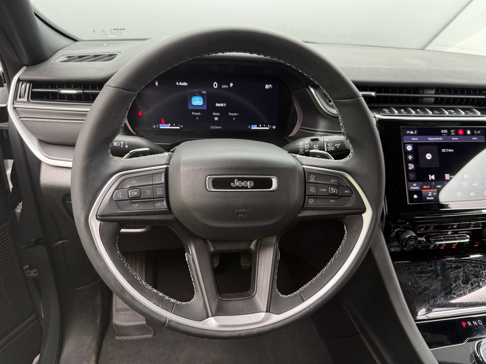 Thumbnail: 2023 Jeep Grand Cherokee L - 4