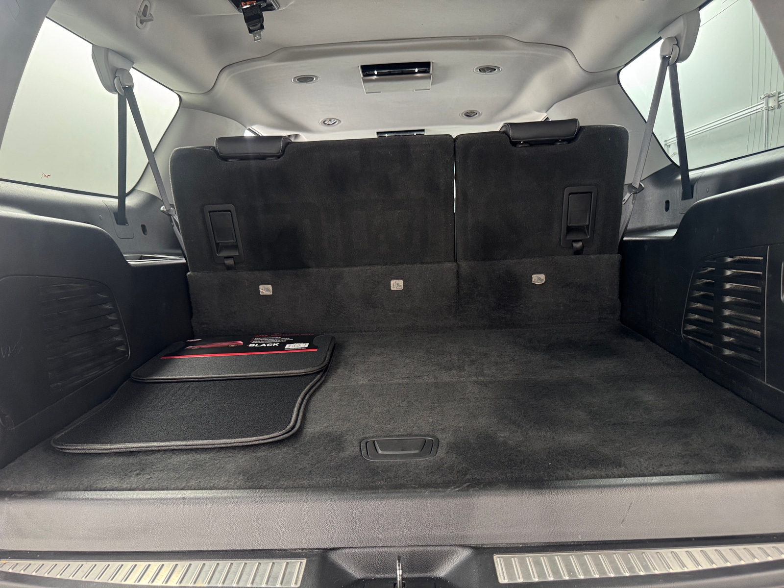 Thumbnail: 2019 Chevrolet Suburban - 6