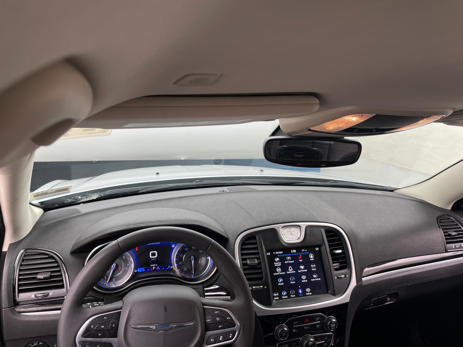 Thumbnail: 2023 Chrysler 300 - 3