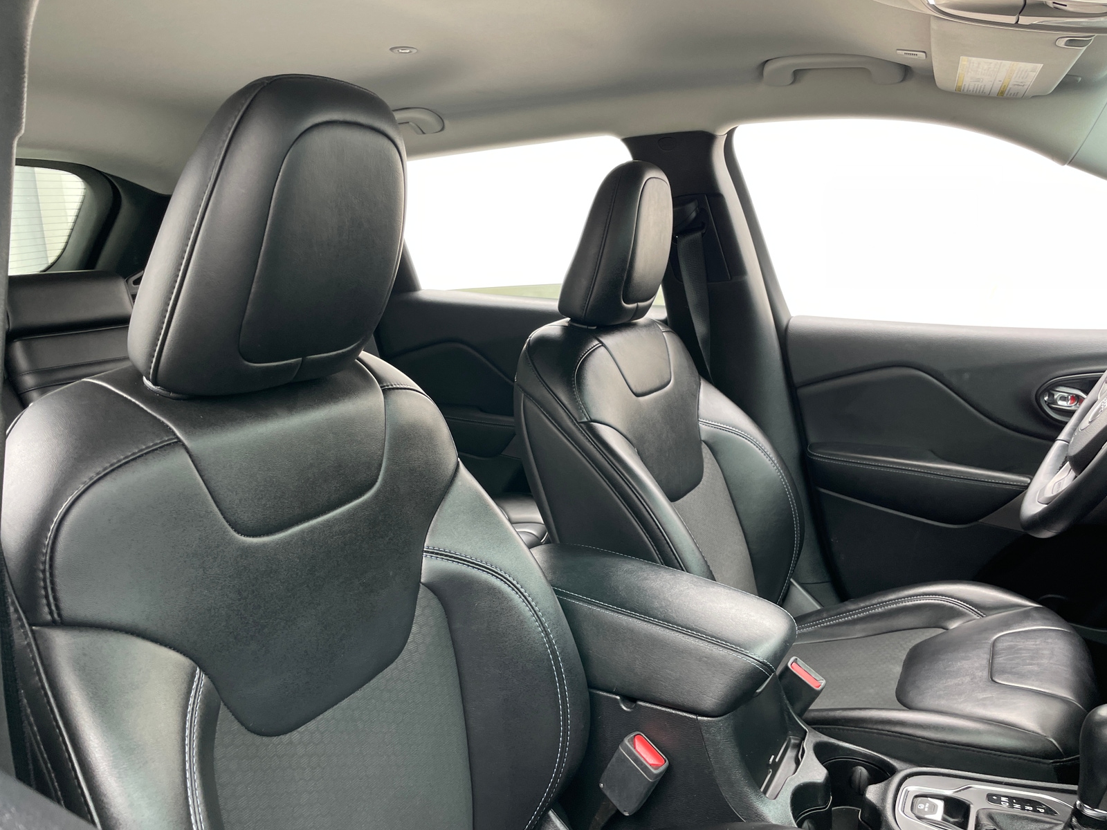 Thumbnail: 2019 Jeep Cherokee - 2