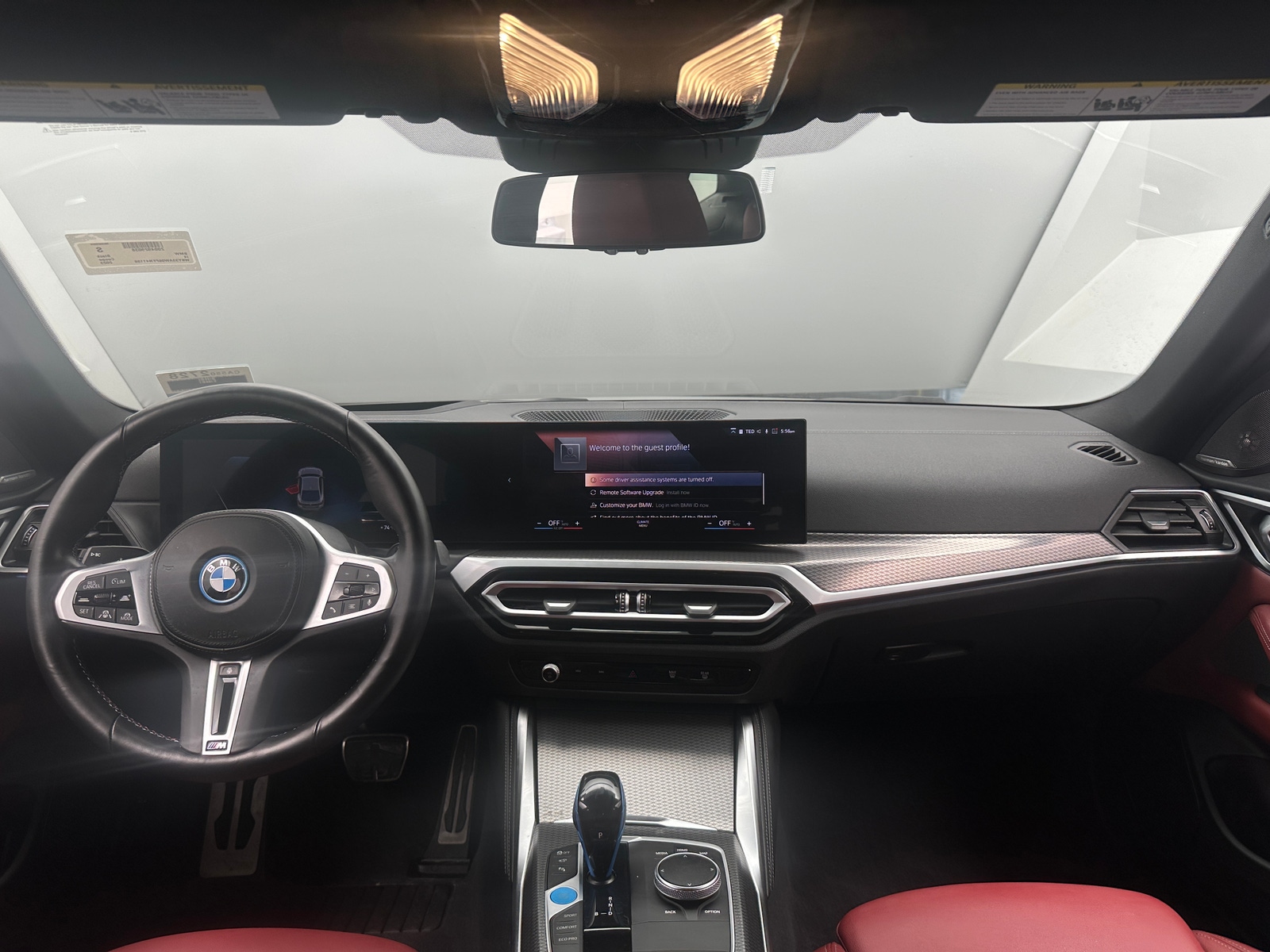 Thumbnail: 2023 BMW i4 - 2