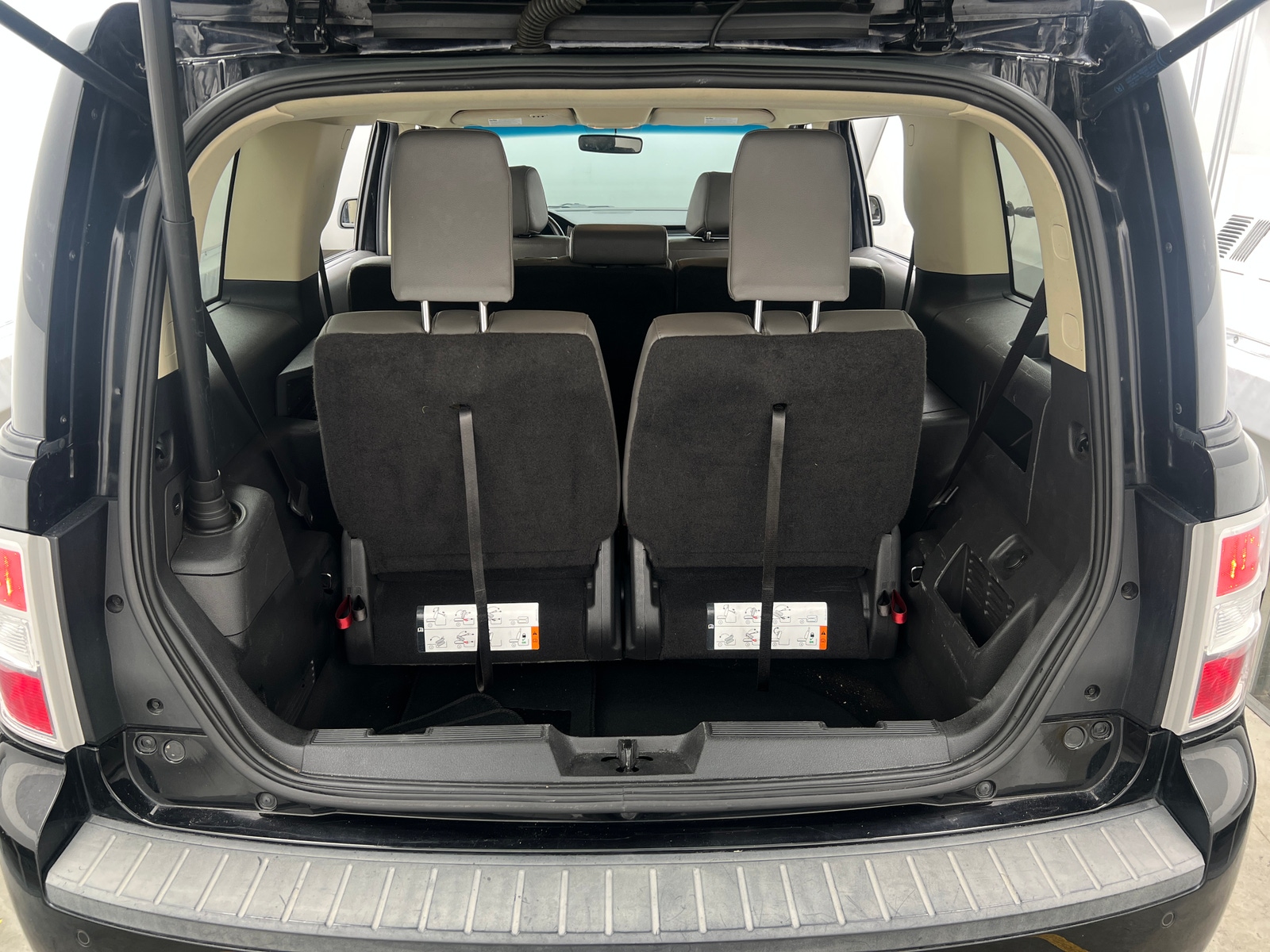 Thumbnail: 2019 Ford Flex - 6