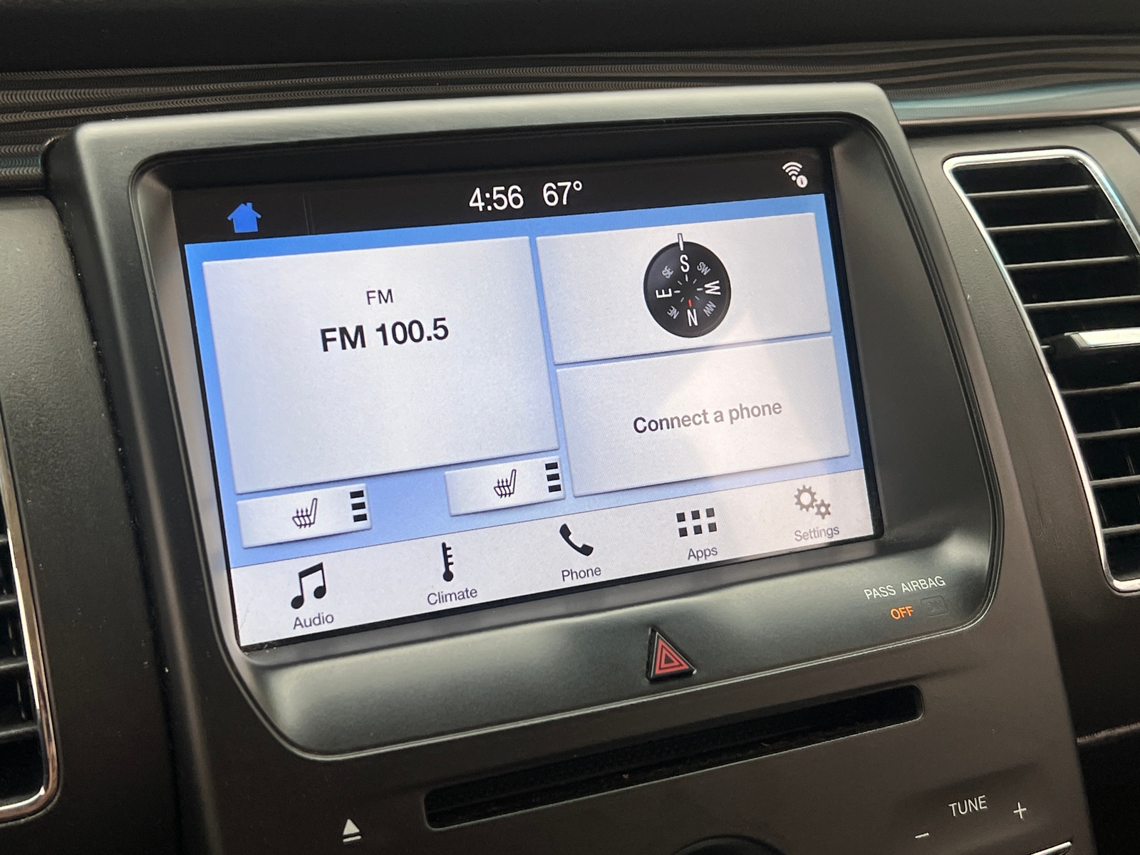 Thumbnail: 2019 Ford Flex - 3