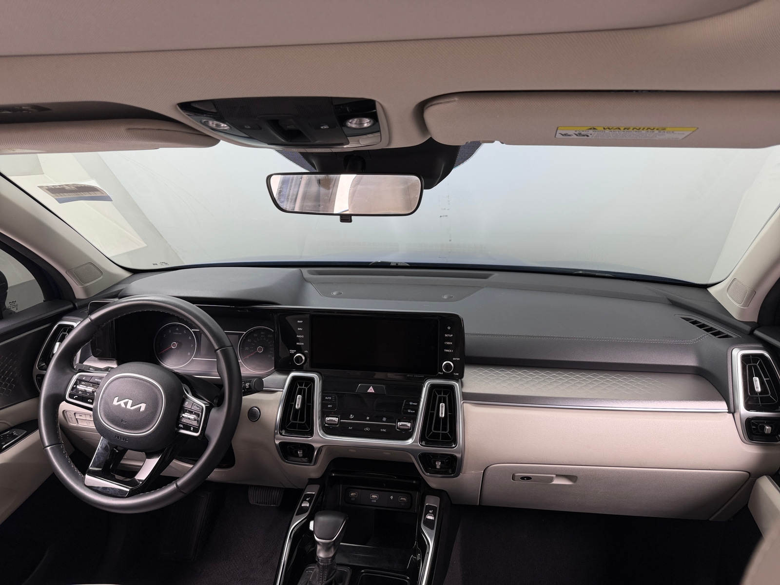 Thumbnail: 2022 Kia Sorento - 2