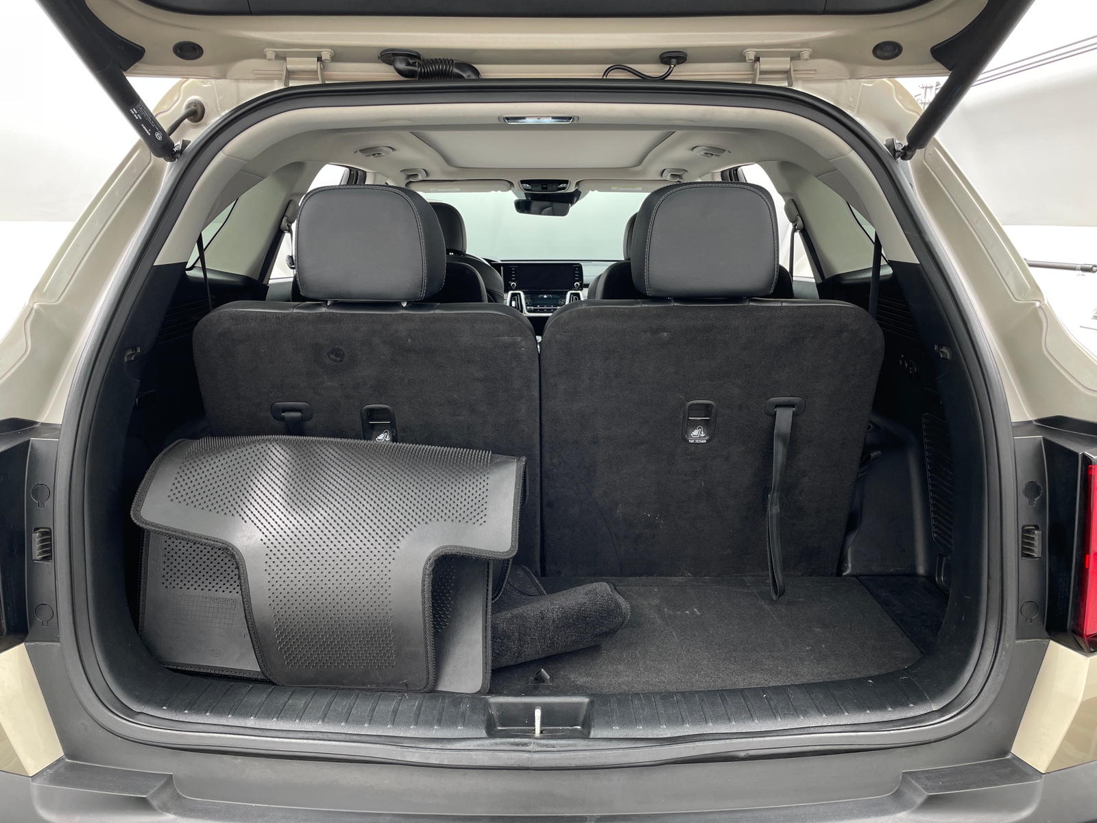 Thumbnail: 2021 Kia Sorento - 6