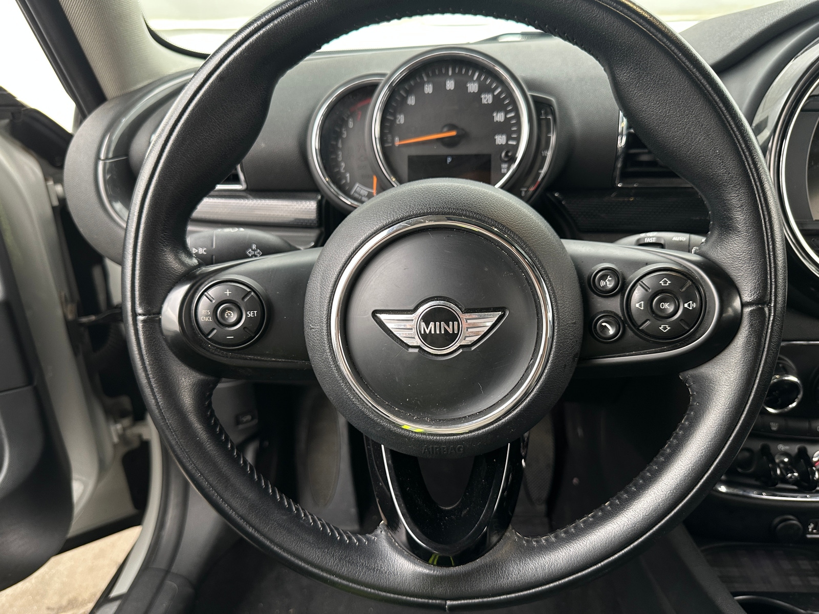 Thumbnail: 2018 MINI Cooper Clubman - 4