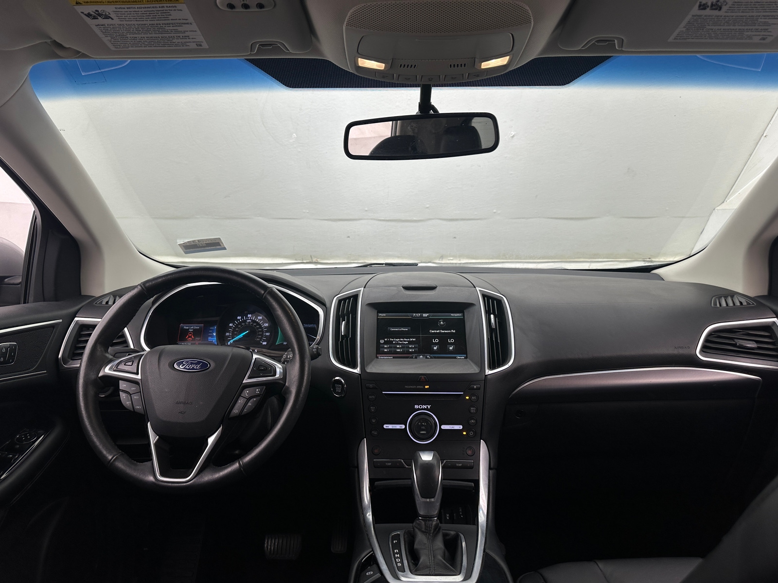 Thumbnail: 2015 Ford Edge - 2
