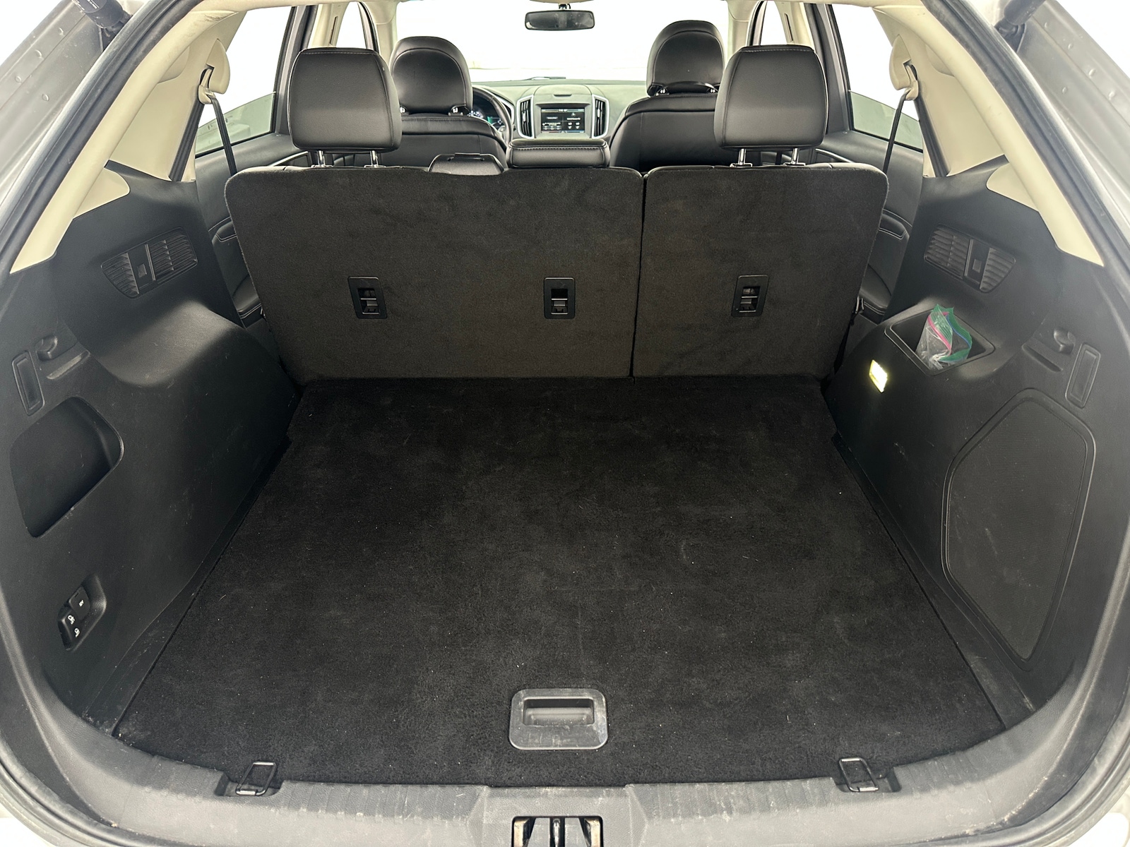 Thumbnail: 2015 Ford Edge - 6