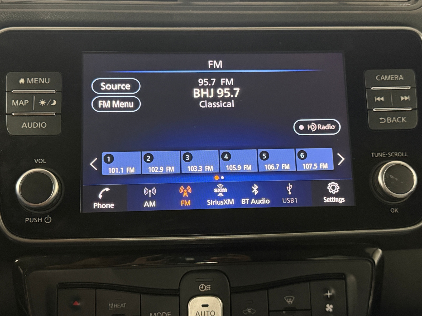 Thumbnail: 2020 Nissan Leaf - 4
