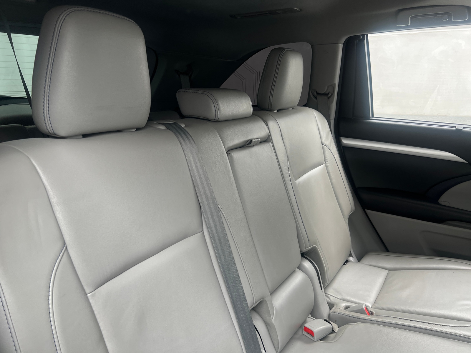 Thumbnail: 2018 Toyota Highlander - 5
