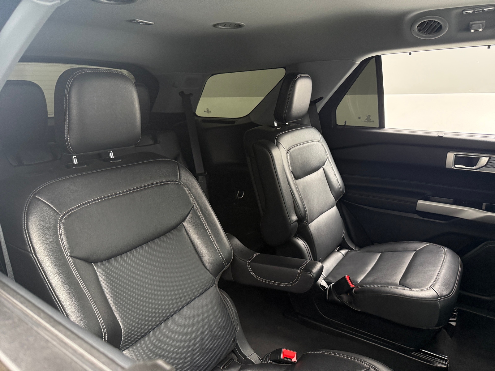 Thumbnail: 2024 Ford Explorer - 6